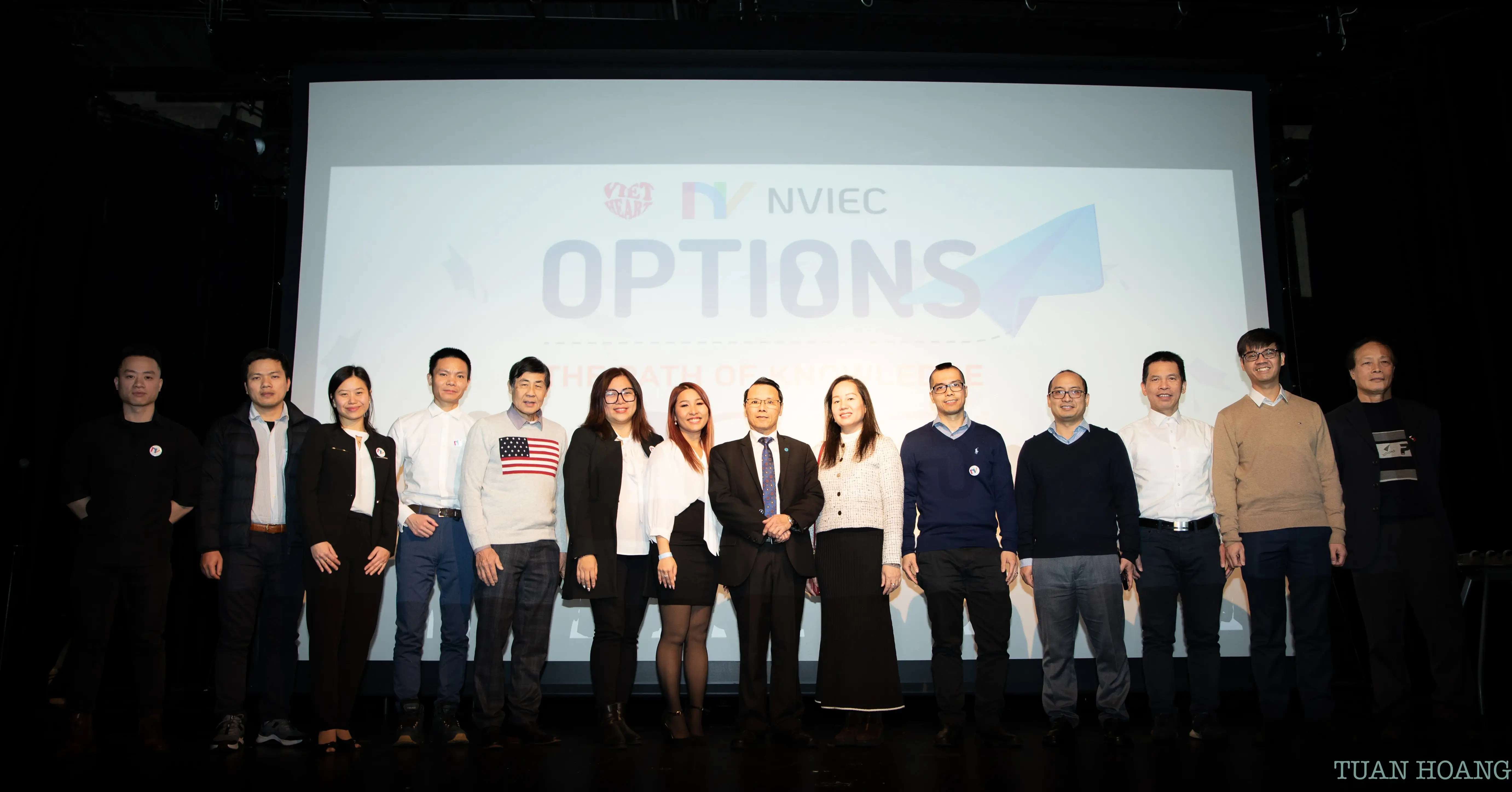 Organizátoři a hosté OPTIONS na pódiu